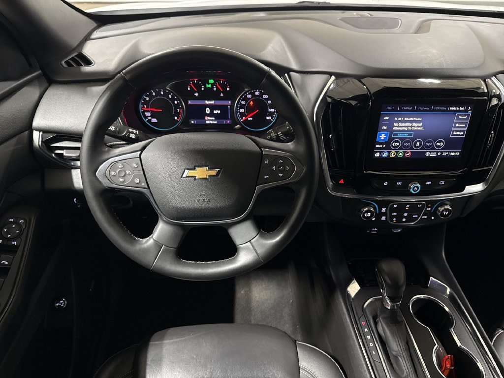 Used 2023 Chevrolet Traverse LT w/ LT Premium Package AWD/4WD image 11
