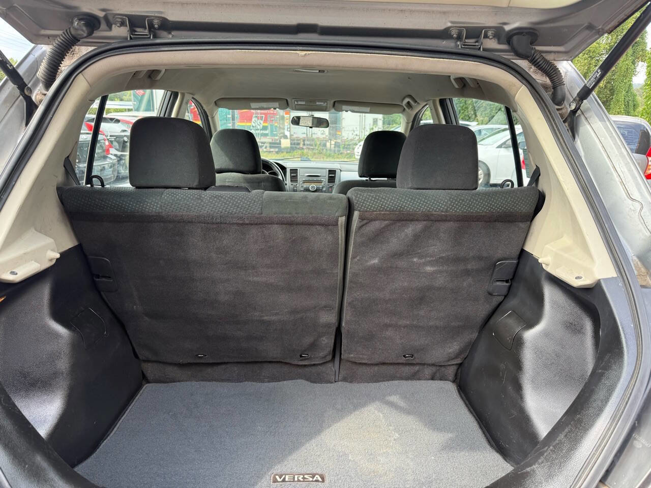 Used 2012 Nissan Versa 1.8 S w/ Special Edition Pkg image 16