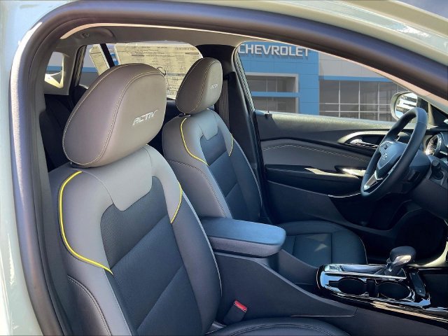 New 2026 Chevrolet Trax ACTIV w/ Driver Confidence Package FWD image 14