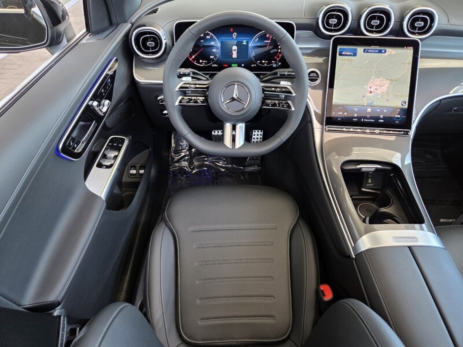 New 2026 Mercedes-Benz GLC 350e 4MATIC image 14