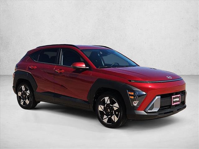 Used 2025 Hyundai Kona SEL FWD image 3