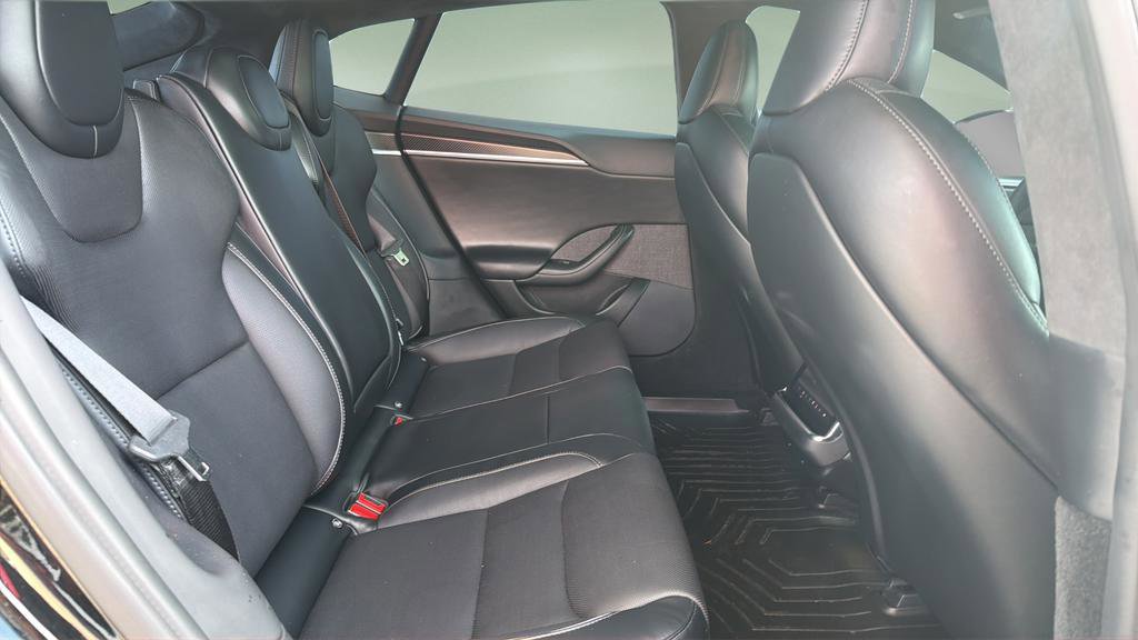 Used 2021 Tesla Model S Plaid image 21