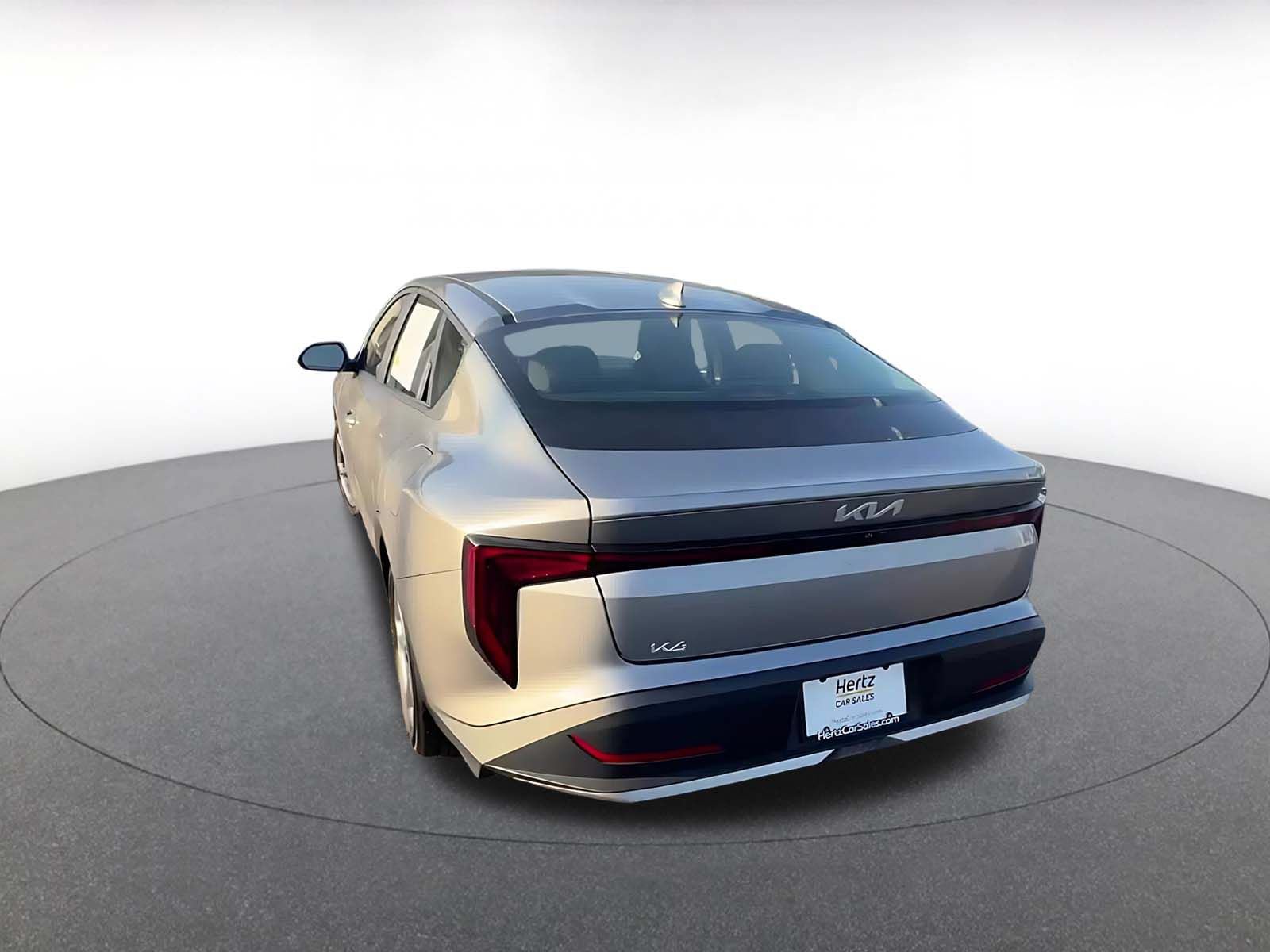 Used 2025 Kia K4 FWD image 3
