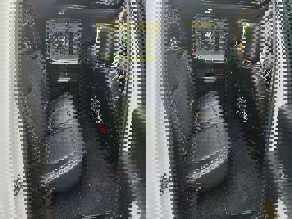 Used 2020 Ford F150 Lariat w/ Equipment Group 502A Luxury image 24