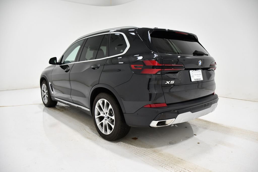 Used 2024 BMW X5 xDrive40i image 3