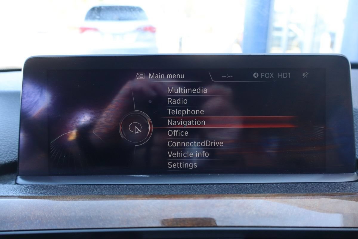 Used 2015 BMW 328i xDrive Sedan AWD/4WD image 18