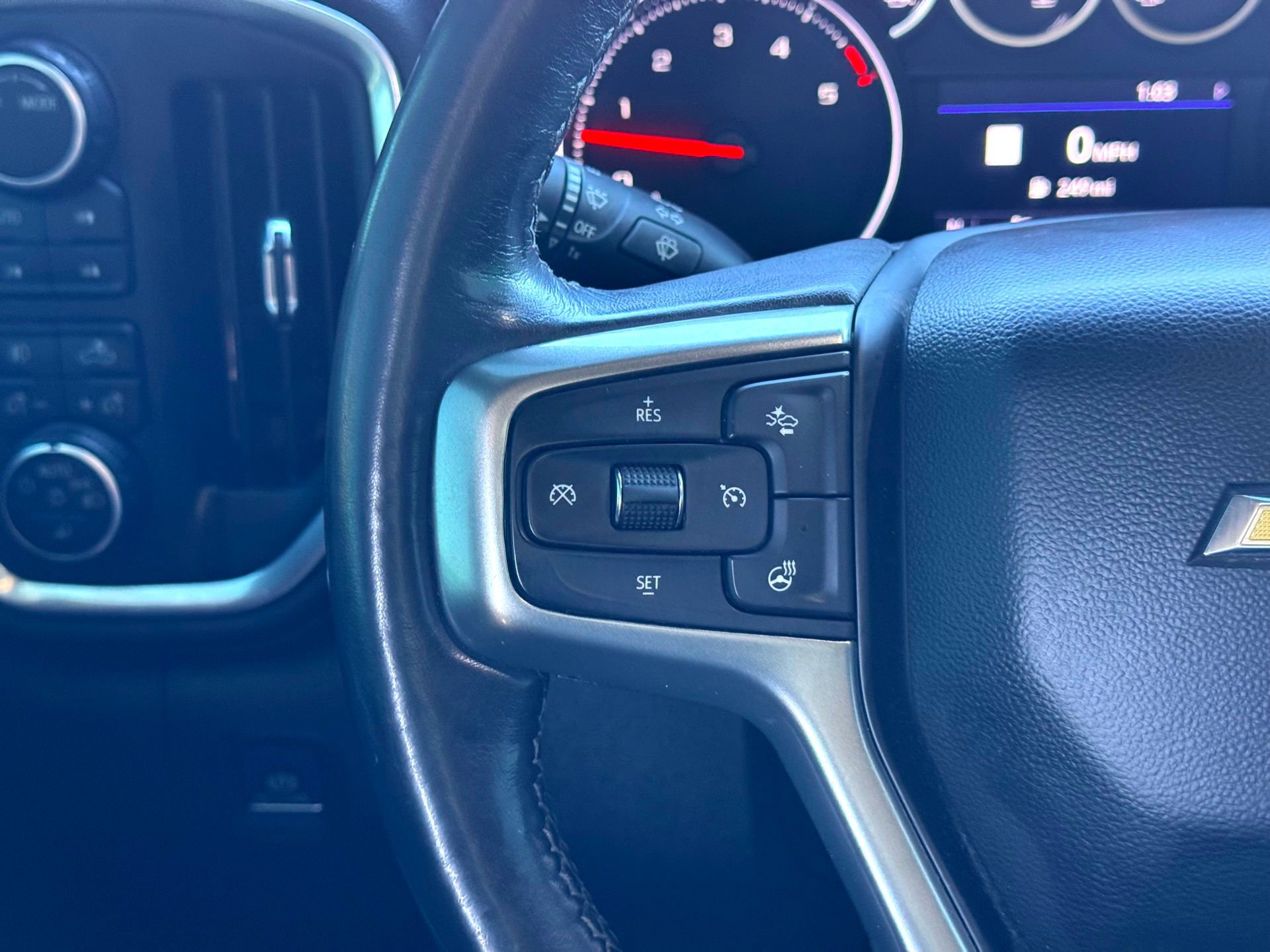 Used 2022 Chevrolet Silverado 2500 LTZ w/ LTZ Plus Package image 25