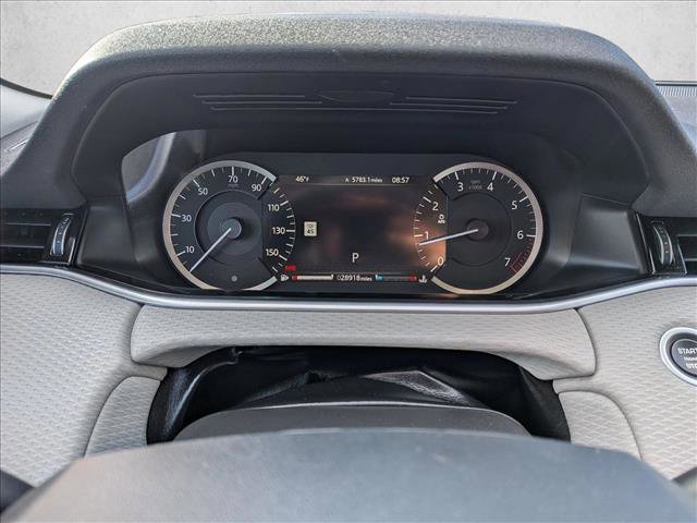 Used 2020 Land Rover Range Rover Evoque S image 12