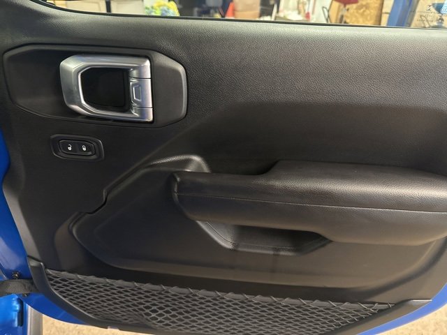 Used 2021 Jeep Gladiator Rubicon w/ Cold Weather Group image 25