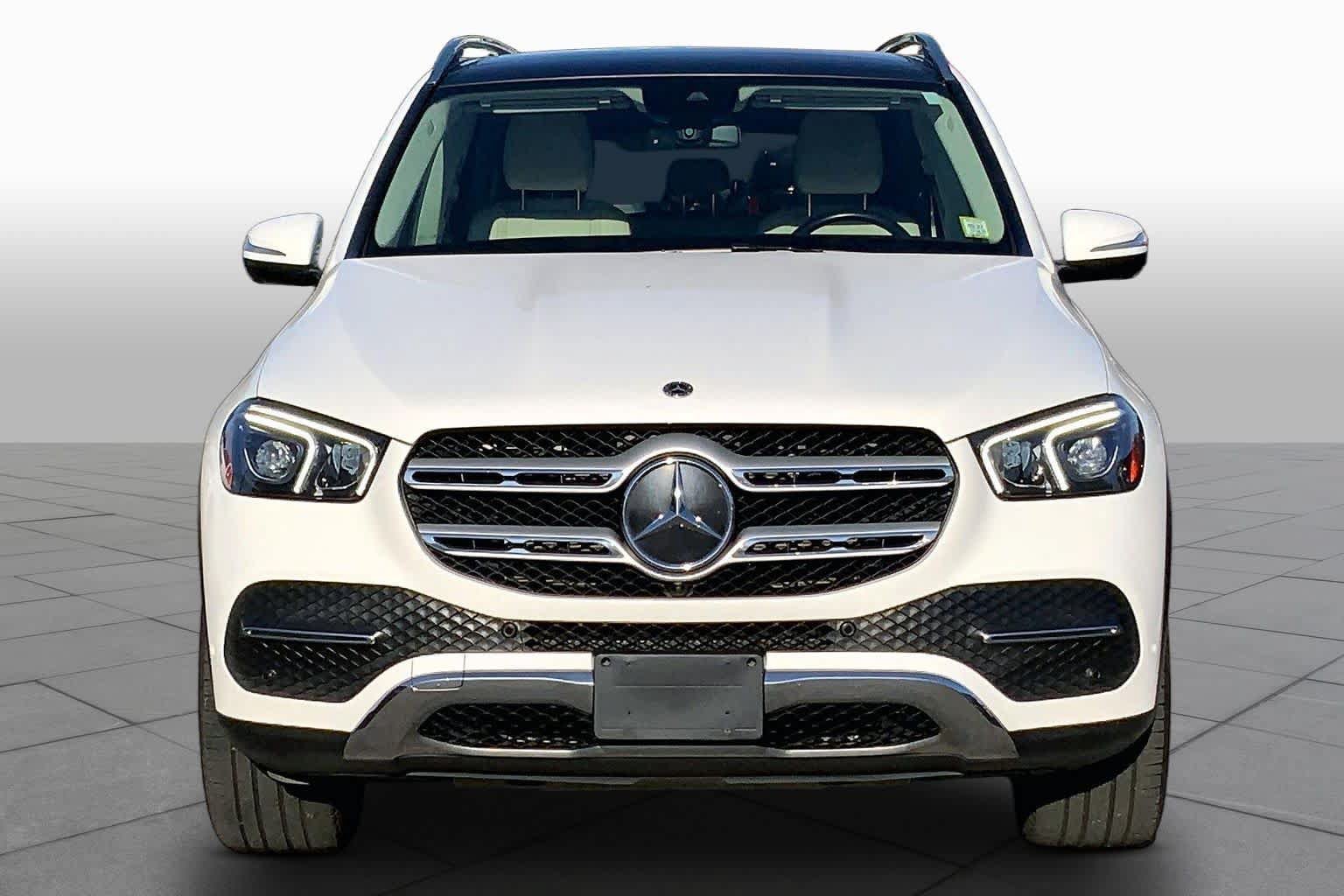 Used 2022 Mercedes-Benz GLE 350 4MATIC image 4