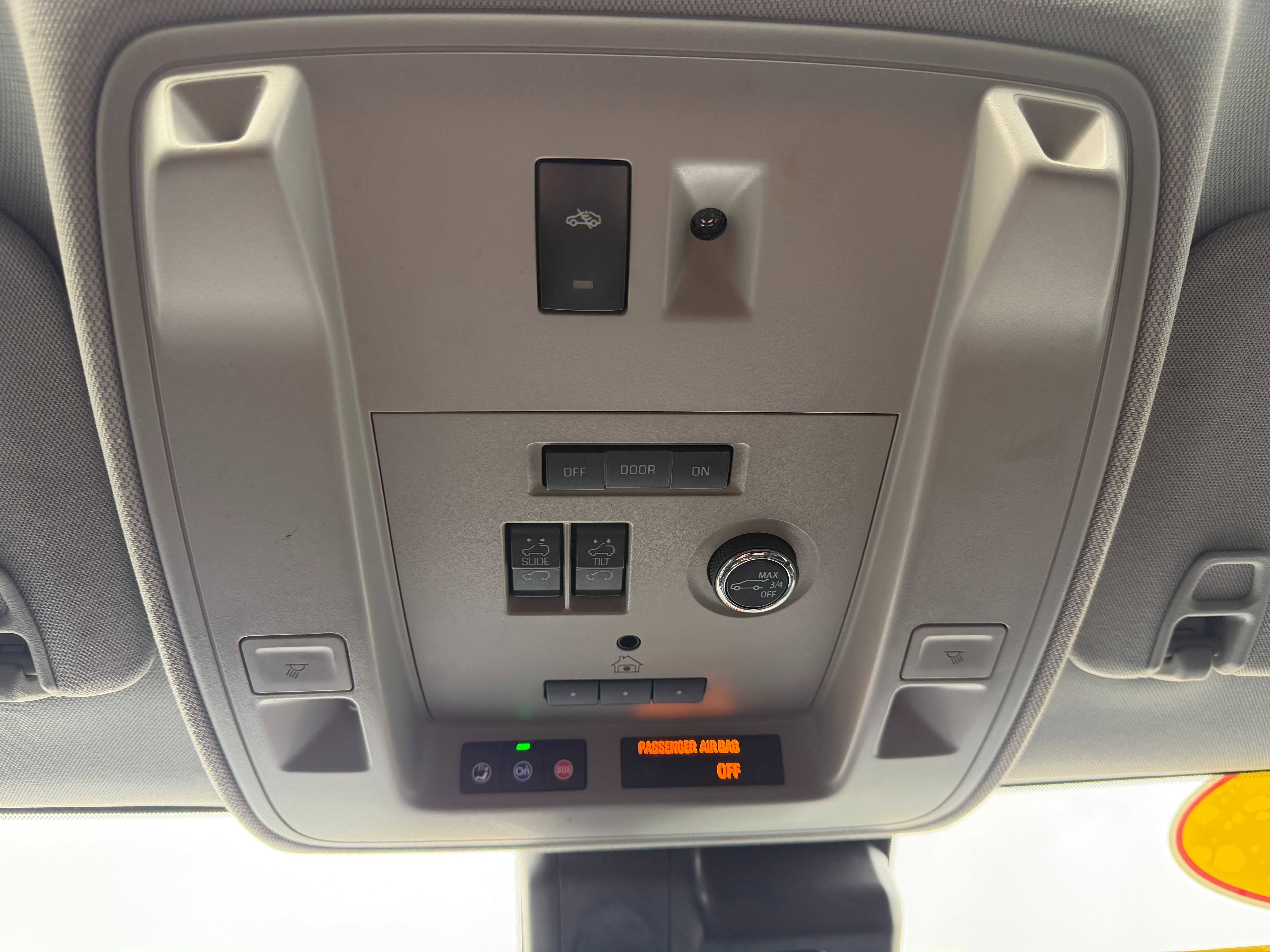 Used 2020 Cadillac Escalade Luxury image 34