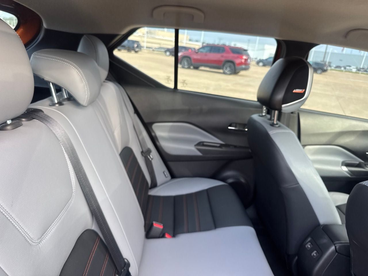 Used 2023 Nissan Kicks SR w/ SR Premium Package FWD image 29