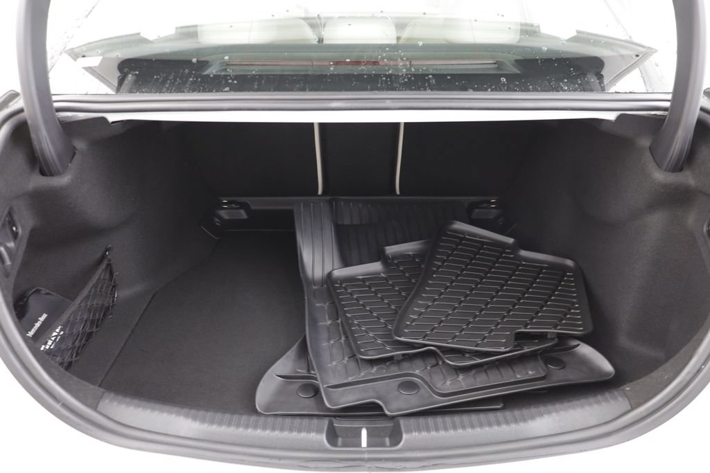 Used 2023 Mercedes-Benz C 300 4MATIC Sedan image 15