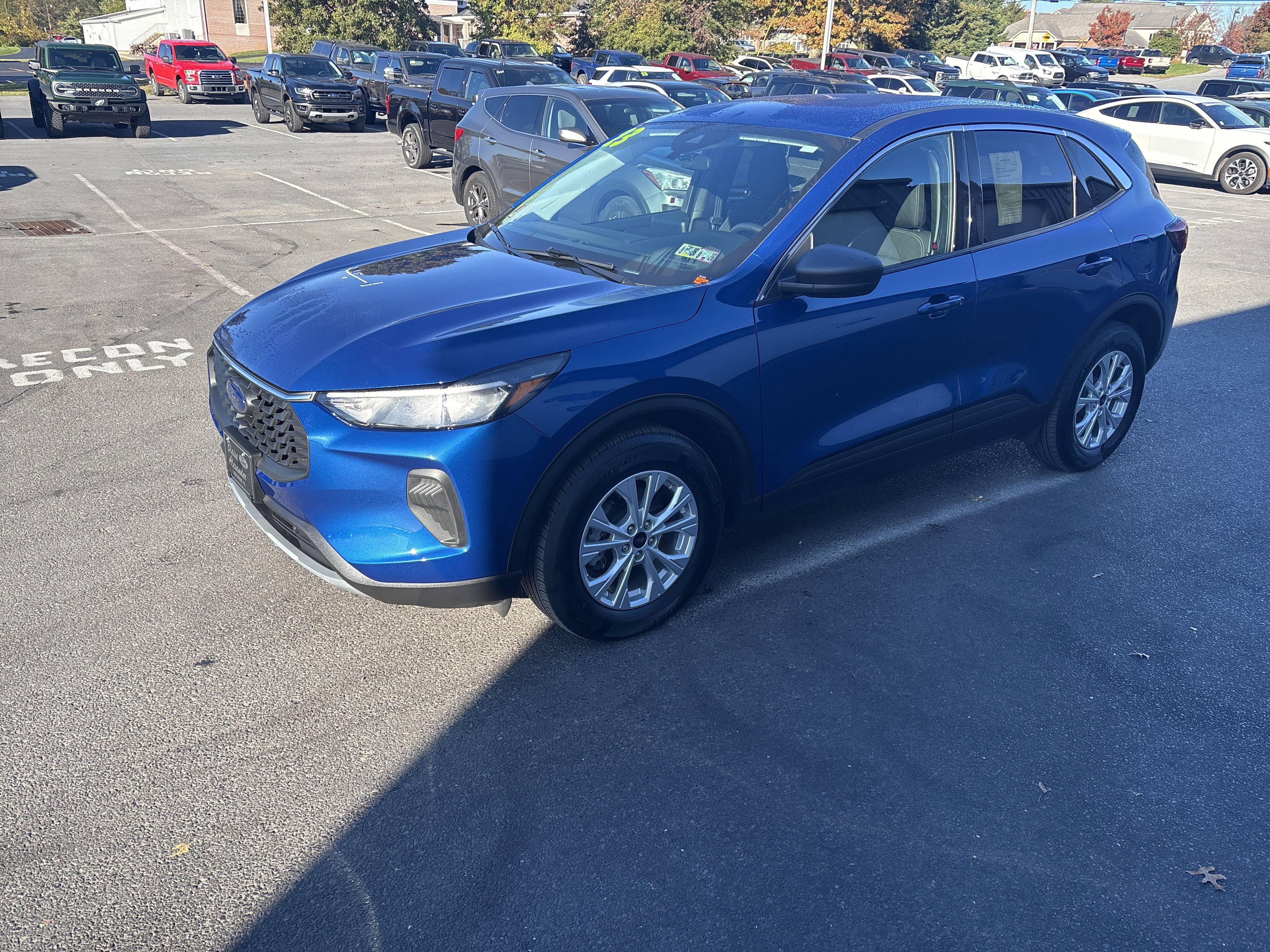 Used 2023 Ford Escape Active image 8