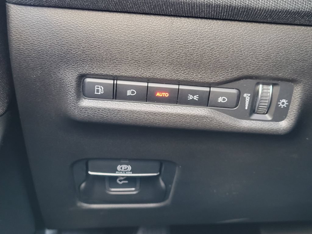 New 2026 Jeep Cherokee Laredo AWD/4WD image 11