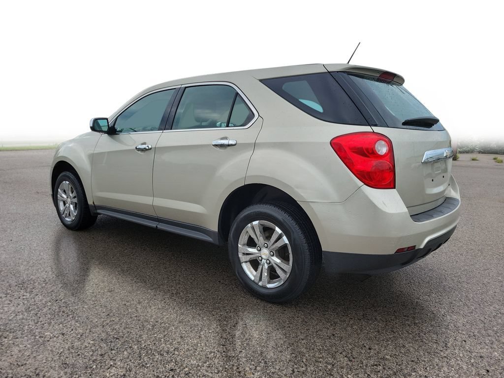 Used 2015 Chevrolet Equinox LS FWD image 3