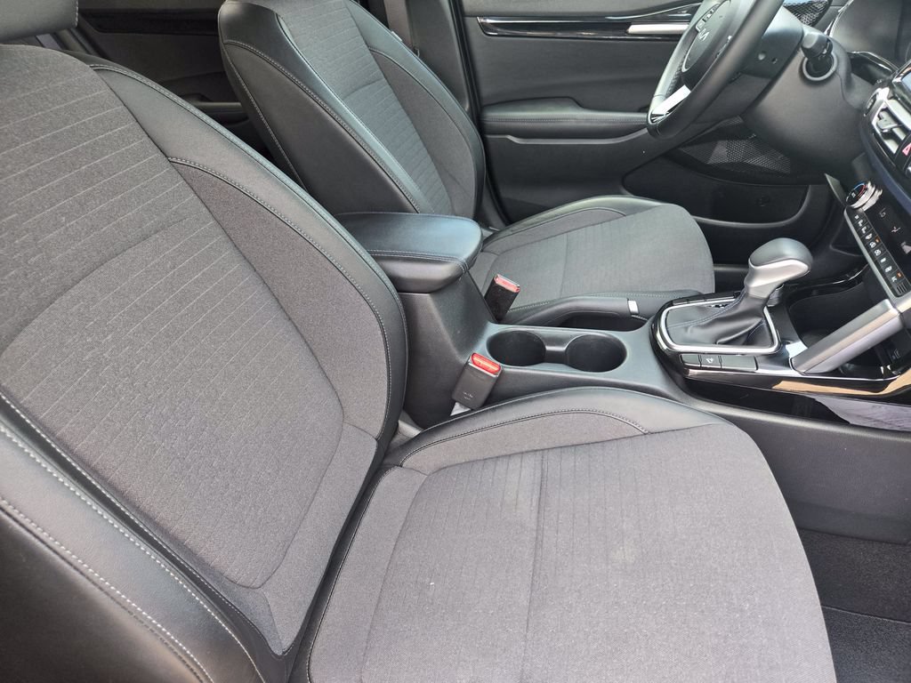 Certified 2023 Kia Seltos S w/ Navigation Package FWD image 19