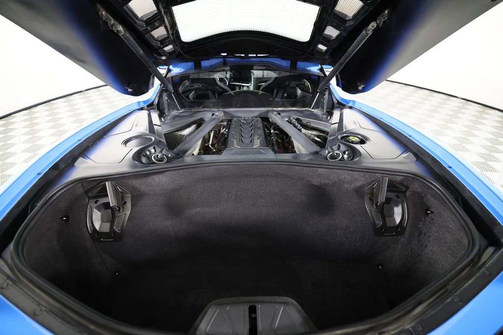 Used 2021 Chevrolet Corvette Stingray Preferred Cpe w/ 2LT RWD image 46