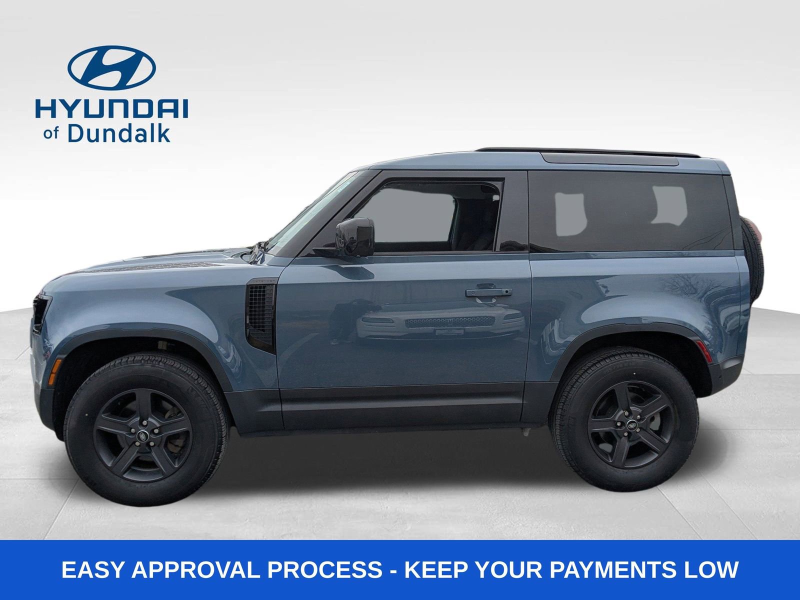 Used 2022 Land Rover Defender 90 image 2