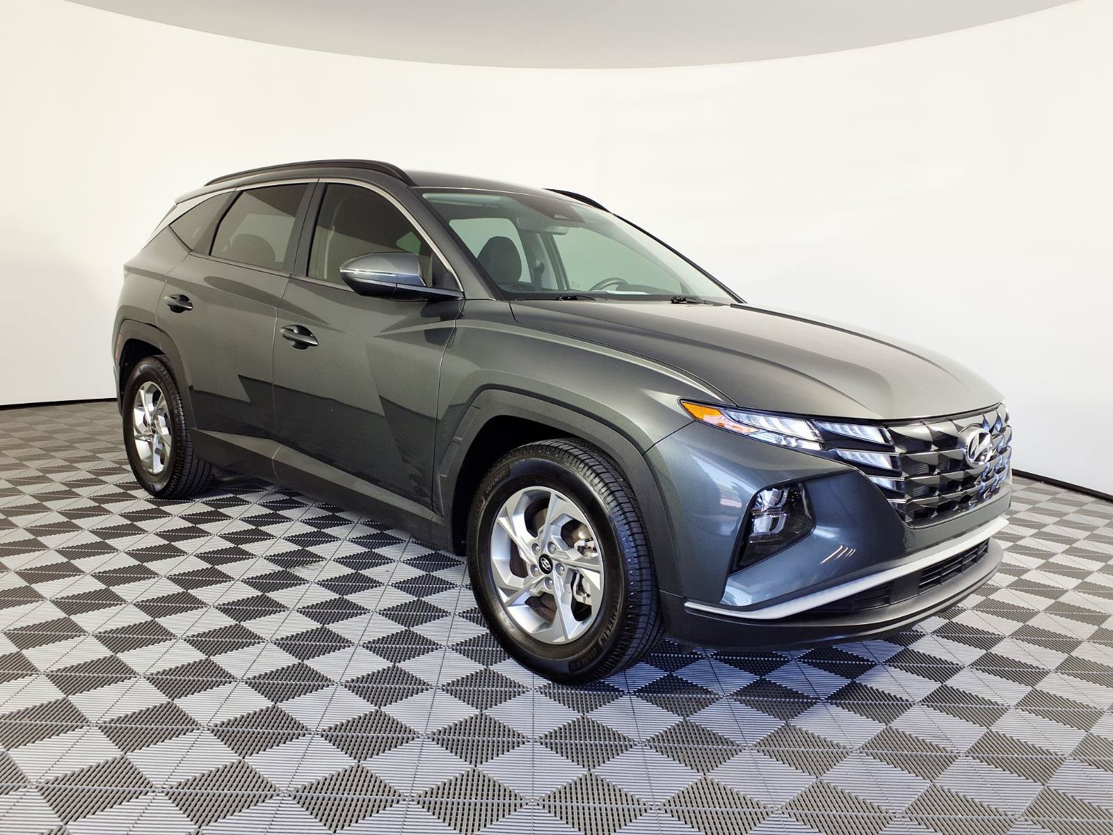 Certified 2022 Hyundai Tucson SEL FWD image 3