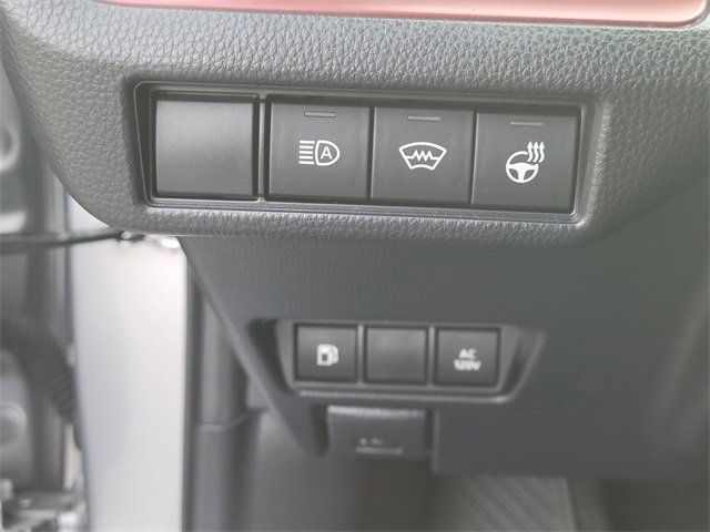 Used 2023 Toyota Prius Prime SE image 21