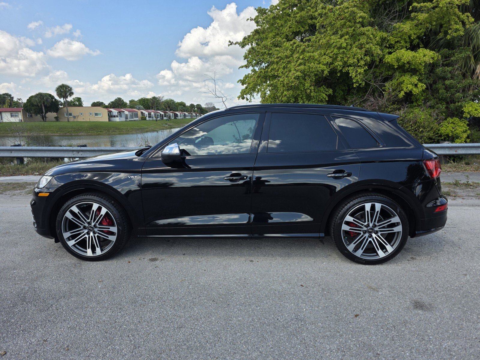 Used 2018 Audi SQ5 Prestige w/ Prestige Package image 7