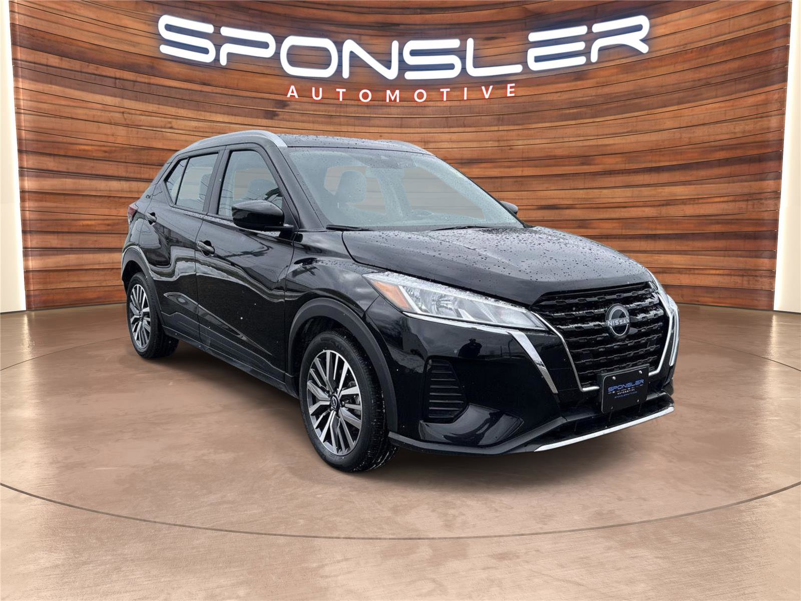 Used 2024 Nissan Kicks SV image 8