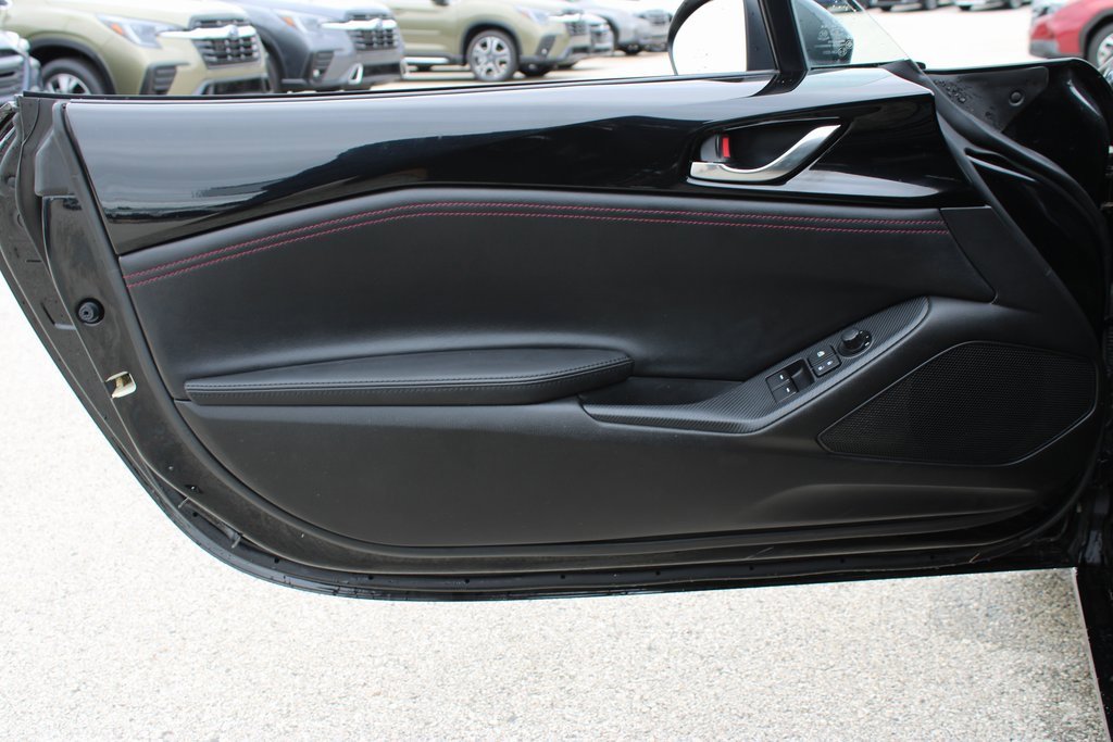 Used 2018 MAZDA MX-5 Miata Grand Touring image 9