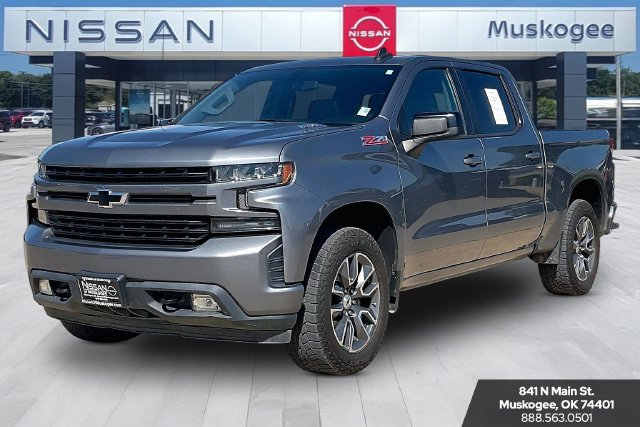 Used 2020 Chevrolet Silverado 1500 RST AWD/4WD image 3