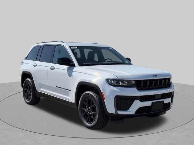 New 2026 Jeep Grand Cherokee Altitude AWD/4WD 360° Tour