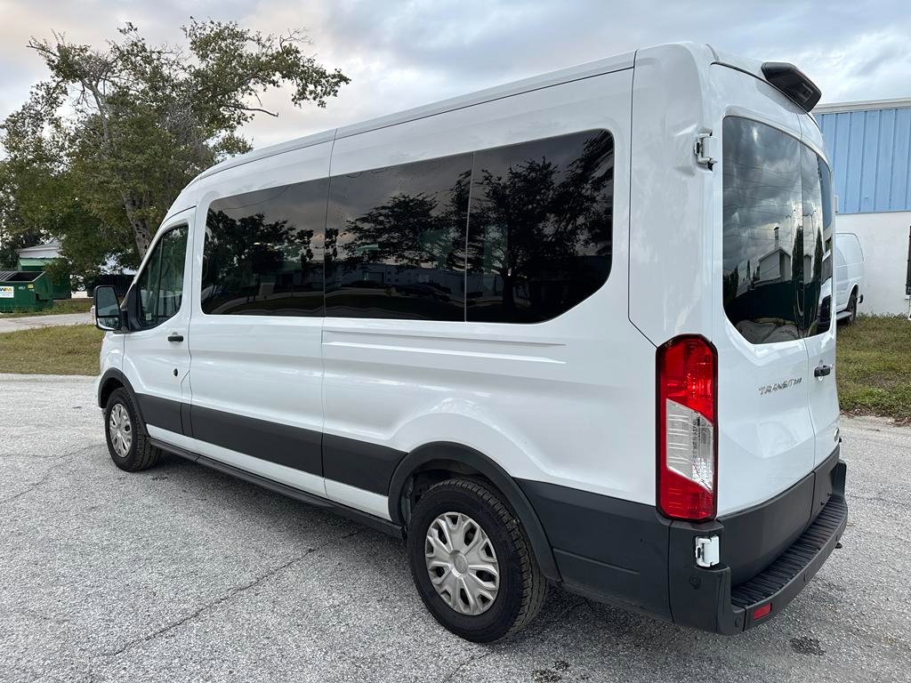 Used 2025 Ford Transit 350 XLT image 4