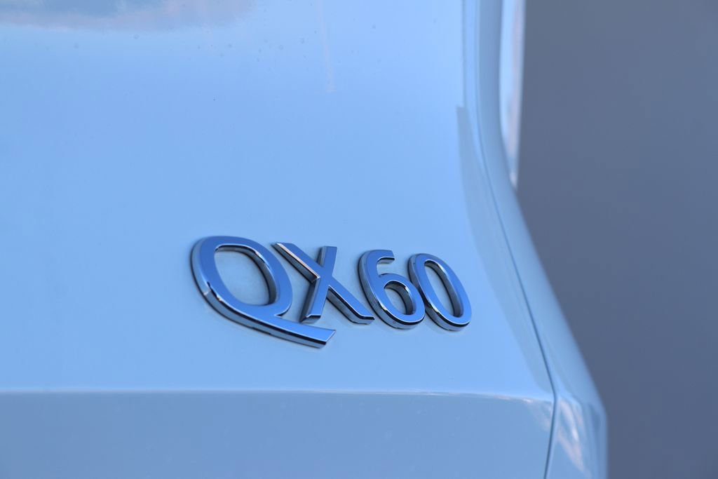 Certified 2025 INFINITI QX60 Pure image 31