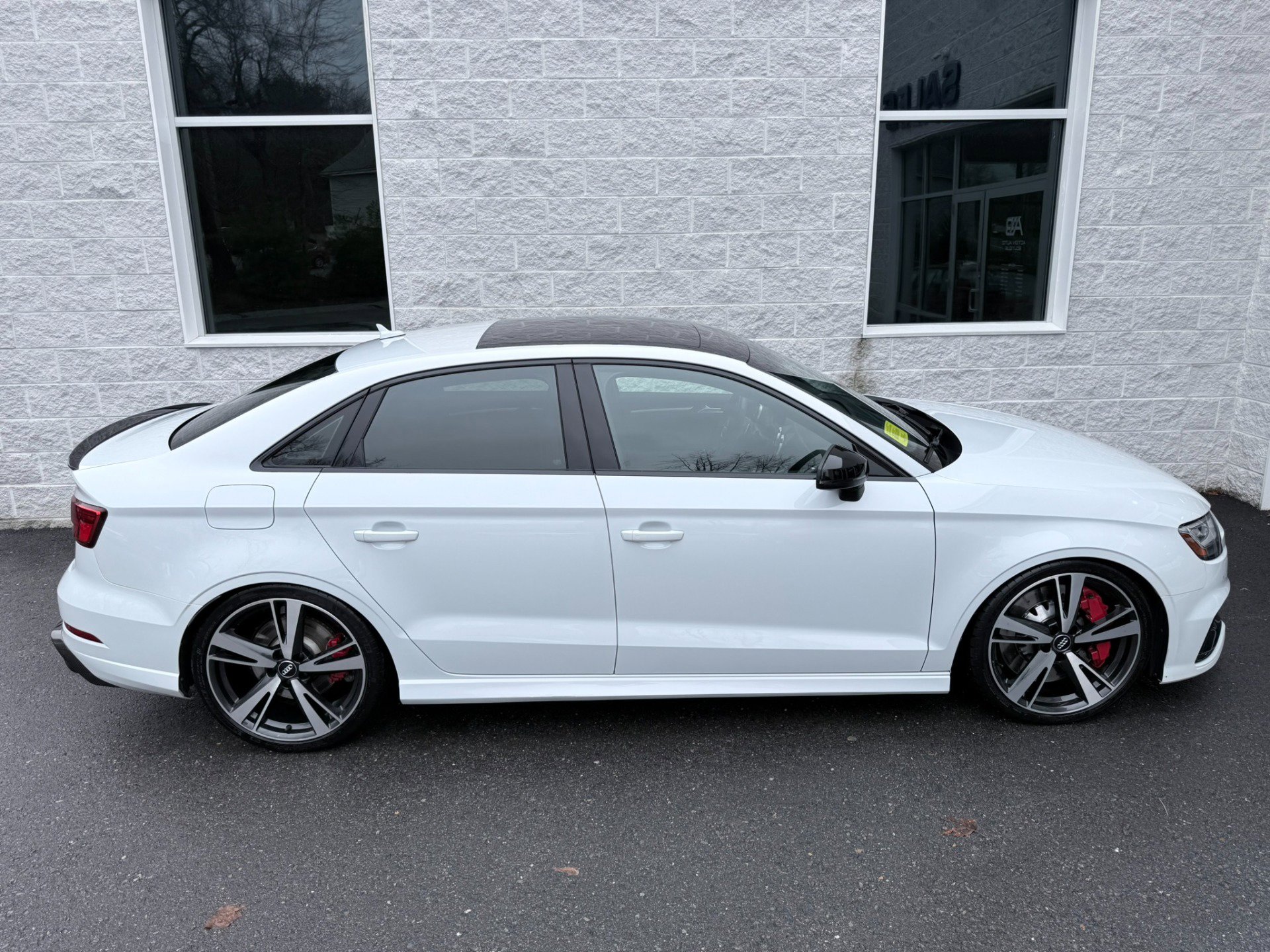 Used 2018 Audi RS 3 image 31