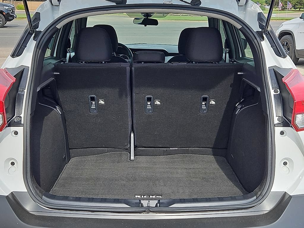 Used 2020 Nissan Kicks S FWD image 15