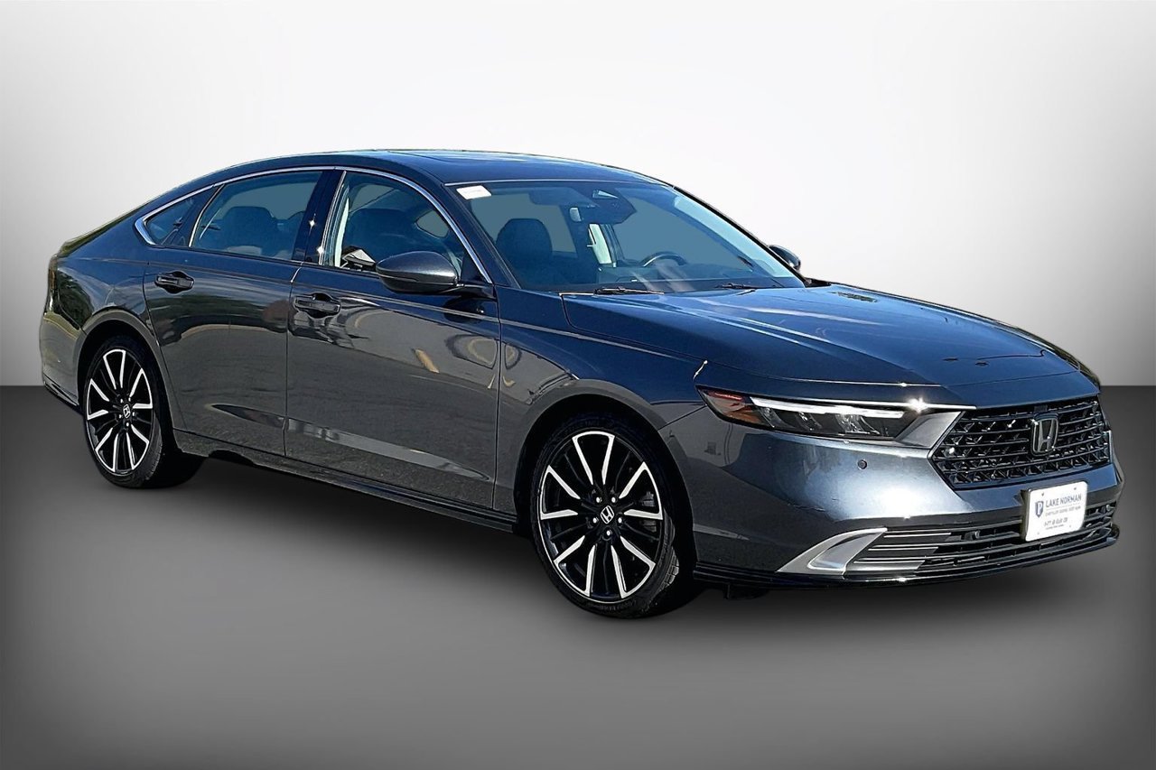 Used 2023 Honda Accord Touring