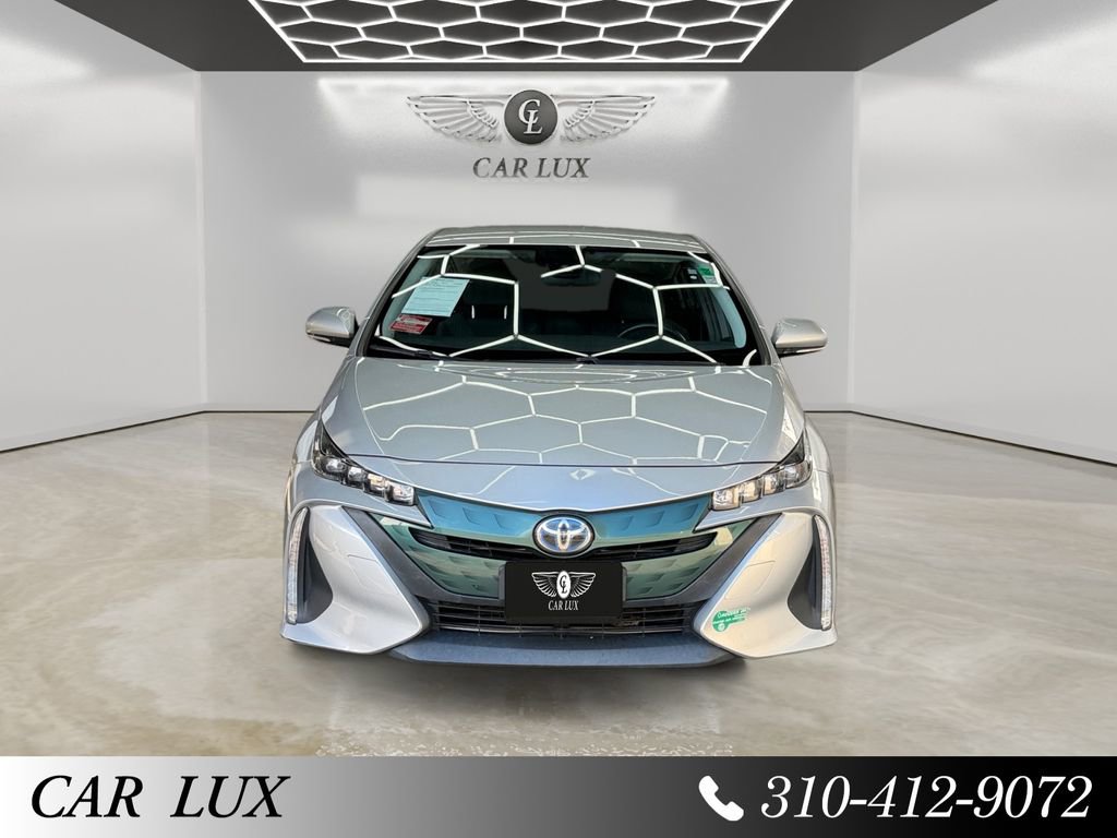 Used 2017 Toyota Prius Prime Plus w/ Carpet Mat Package image 8