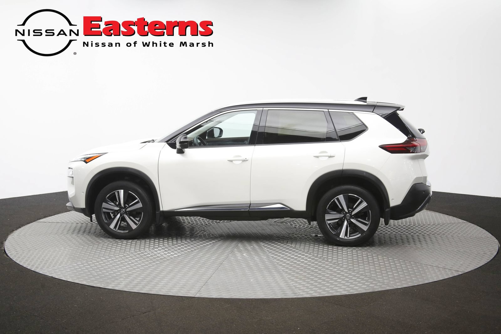Used 2023 Nissan Rogue SL w/ SL Premium Package AWD/4WD image 57