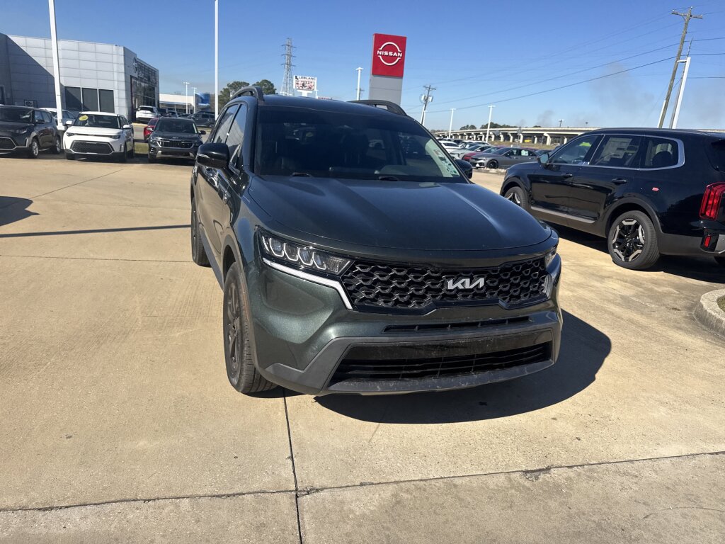 Used 2022 Kia Sorento S image 6