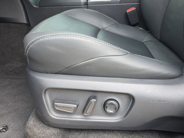 Used 2025 Toyota 4Runner Limited image 29