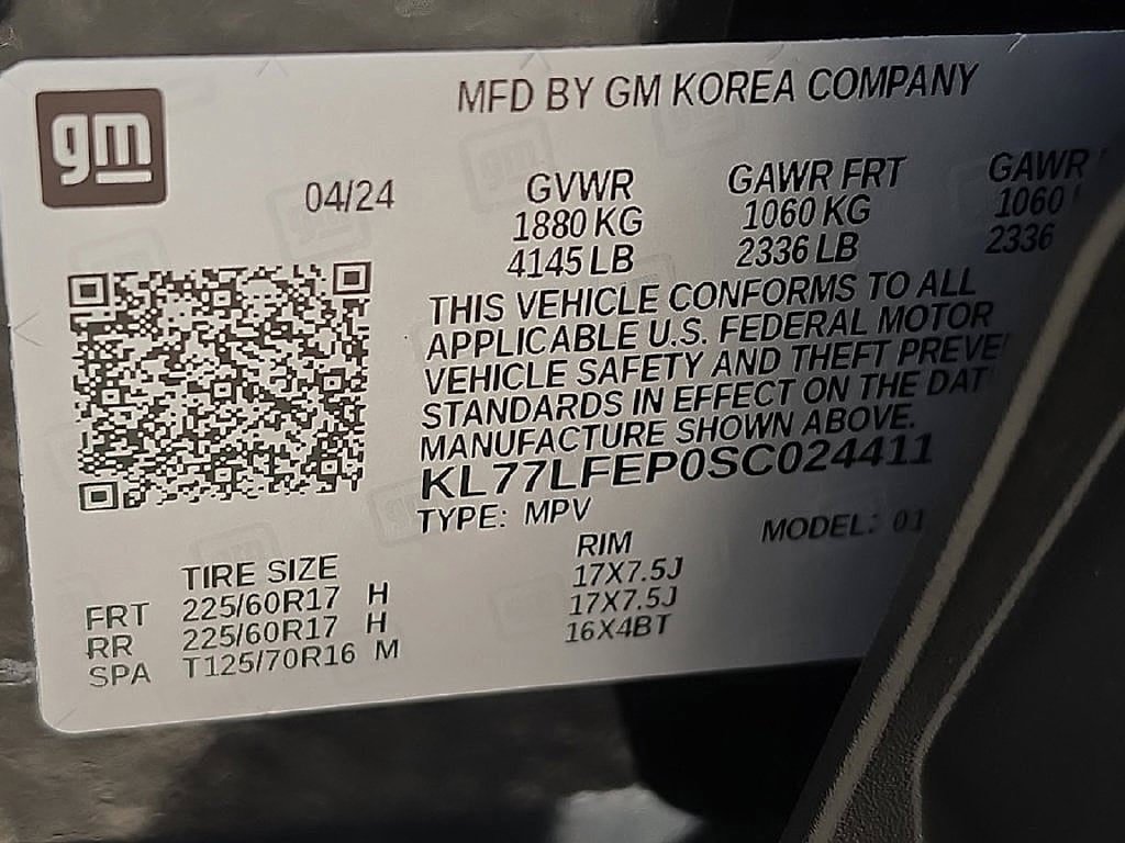 Used 2025 Chevrolet Trax LS w/ LS Convenience Package FWD image 35