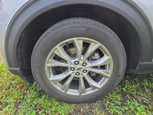 Used 2023 Ford Explorer Limited w/ Limited Technology Package AWD/4WD image 24
