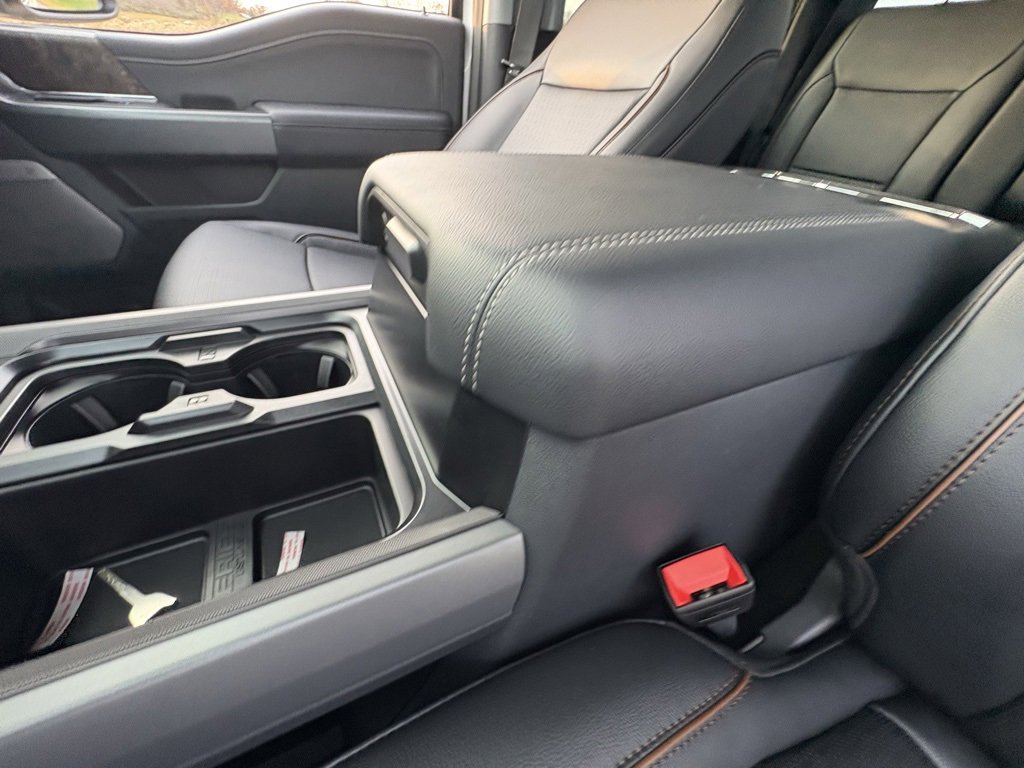 New 2026 Ford F250 Lariat w/ Lariat Premium Package image 44