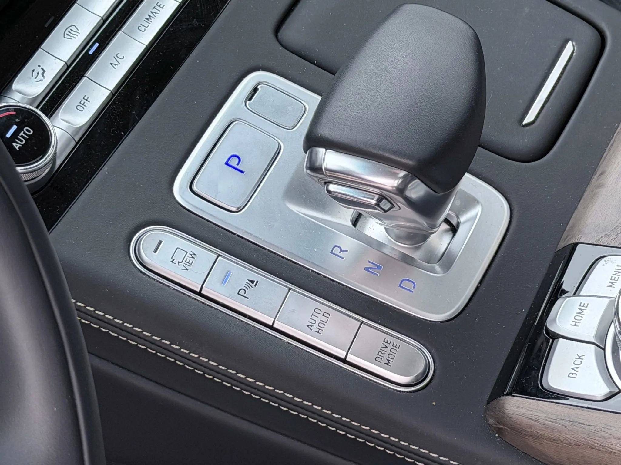 Used 2021 Genesis G90 5.0 Ultimate image 38