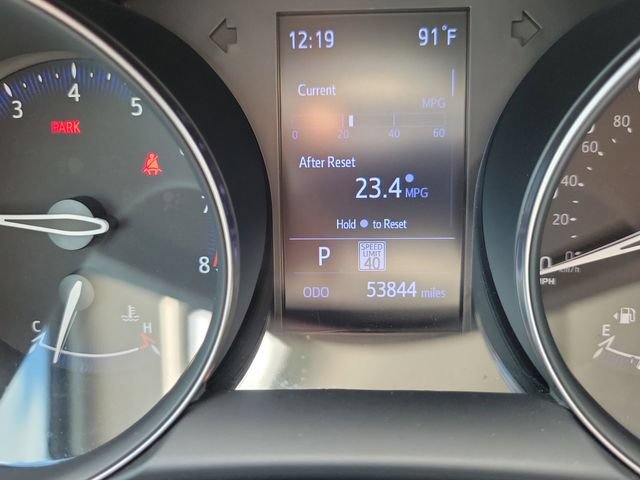 Used 2021 Toyota C-HR LE FWD image 20