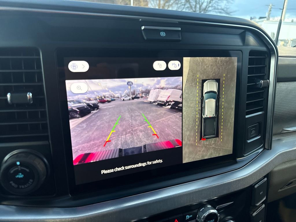 Used 2025 Ford F350 Platinum w/ Platinum Plus Package image 45