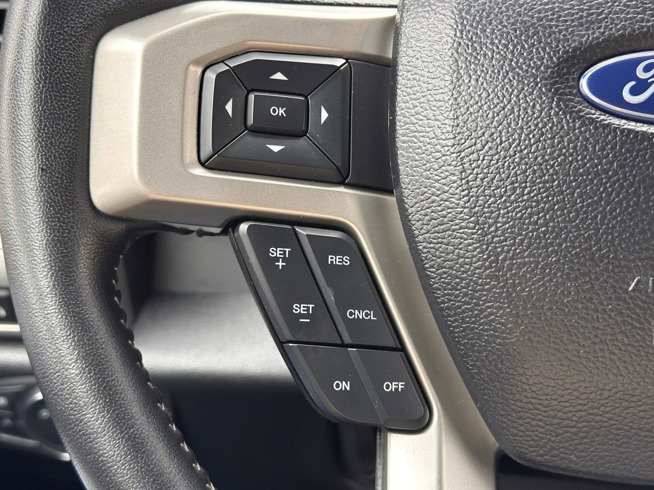 Used 2021 Ford F250 Lariat w/ Lariat Value Package image 25