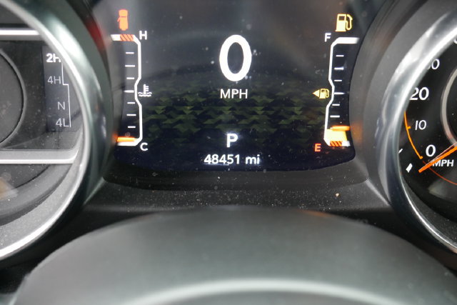 Used 2023 Jeep Wrangler Unlimited Rubicon w/ LED Lighting Group AWD/4WD image 18