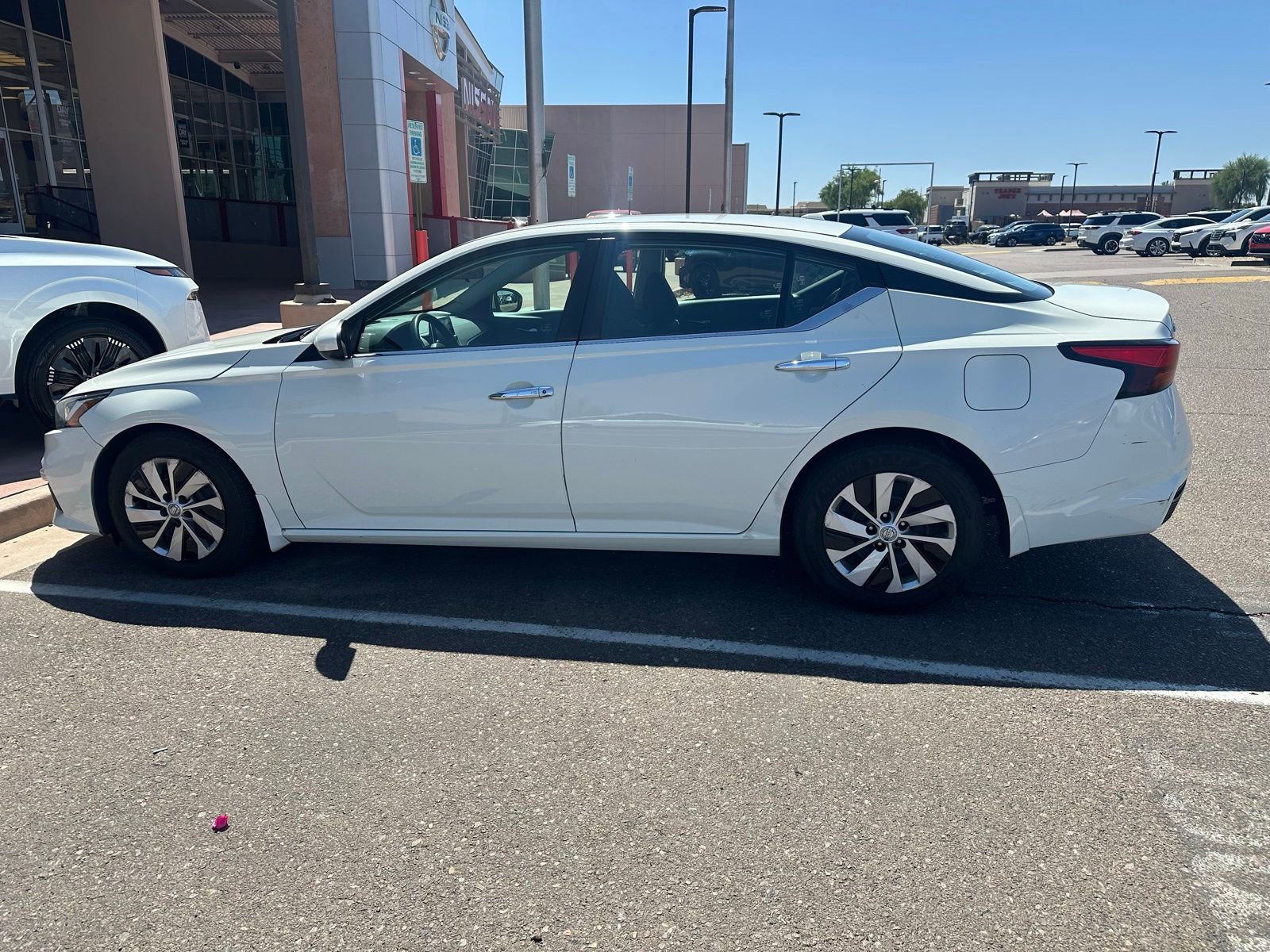 Used 2019 Nissan Altima 2.5 S FWD image 4