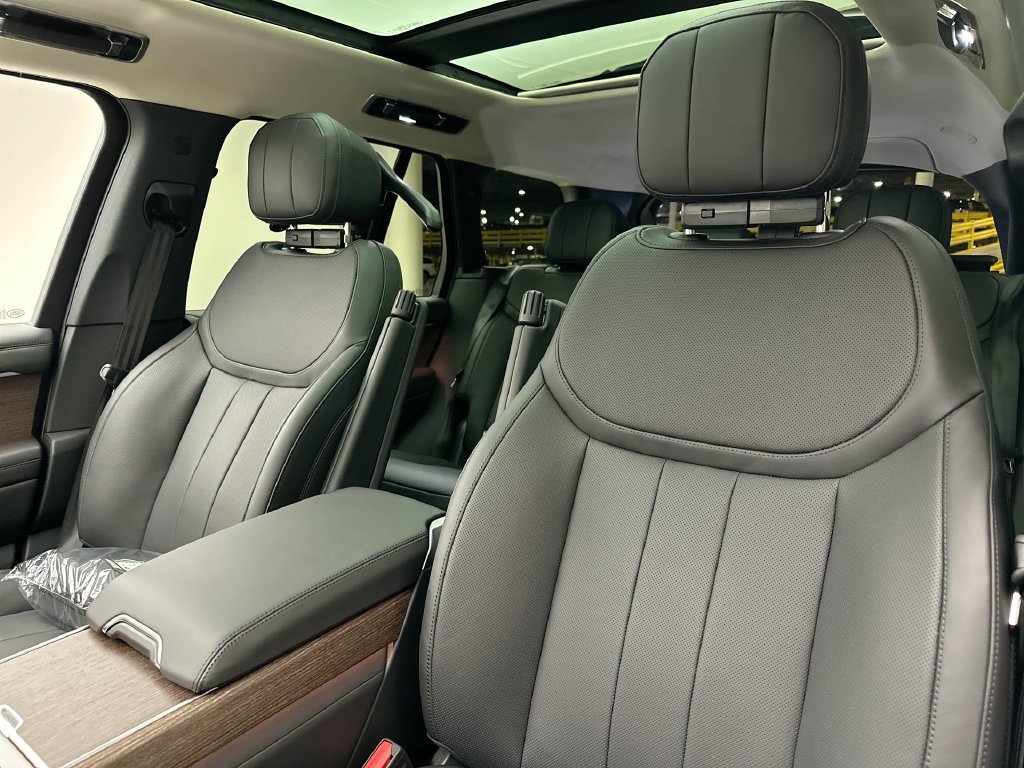 New 2027 Land Rover Range Rover SE AWD/4WD image 10