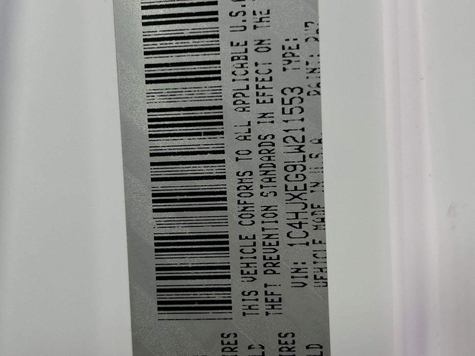 Used 2020 Jeep Wrangler Unlimited Sahara image 33